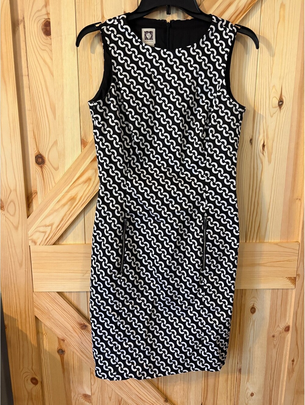 Anne Klein Black and White Patterned Sleeveless Dress Size 2